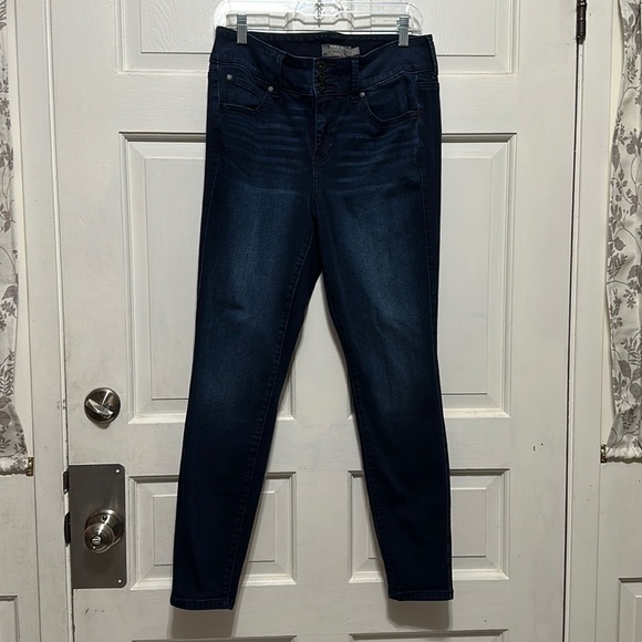 TORRID Women’s Jegging Skinny Super Soft High-Rise Jean Size 10R - Picture 1 of 8